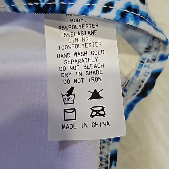 Halter top bikini 👙 - Picture 4 of 4